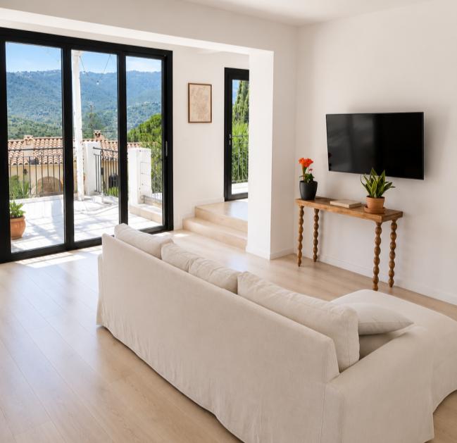 Bright living area connecting with the terrace